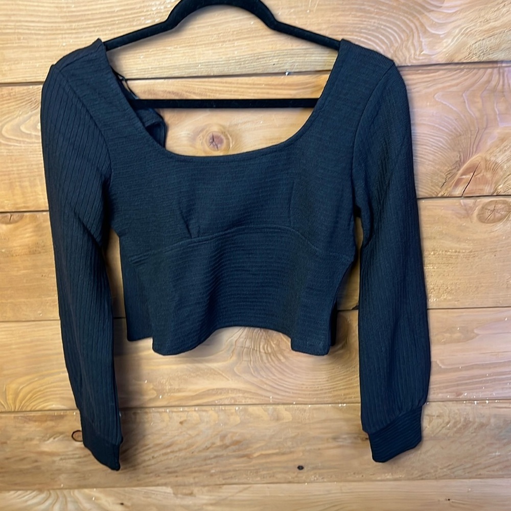 B.O.G. BAND OF THE FREE Women’s BLACK RIBBED CROP KNIT SHIRT Sm LONG SLEEVES